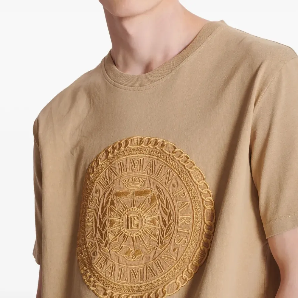 футболка с вышивкой Médaille