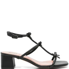 Босоножки с ремешками