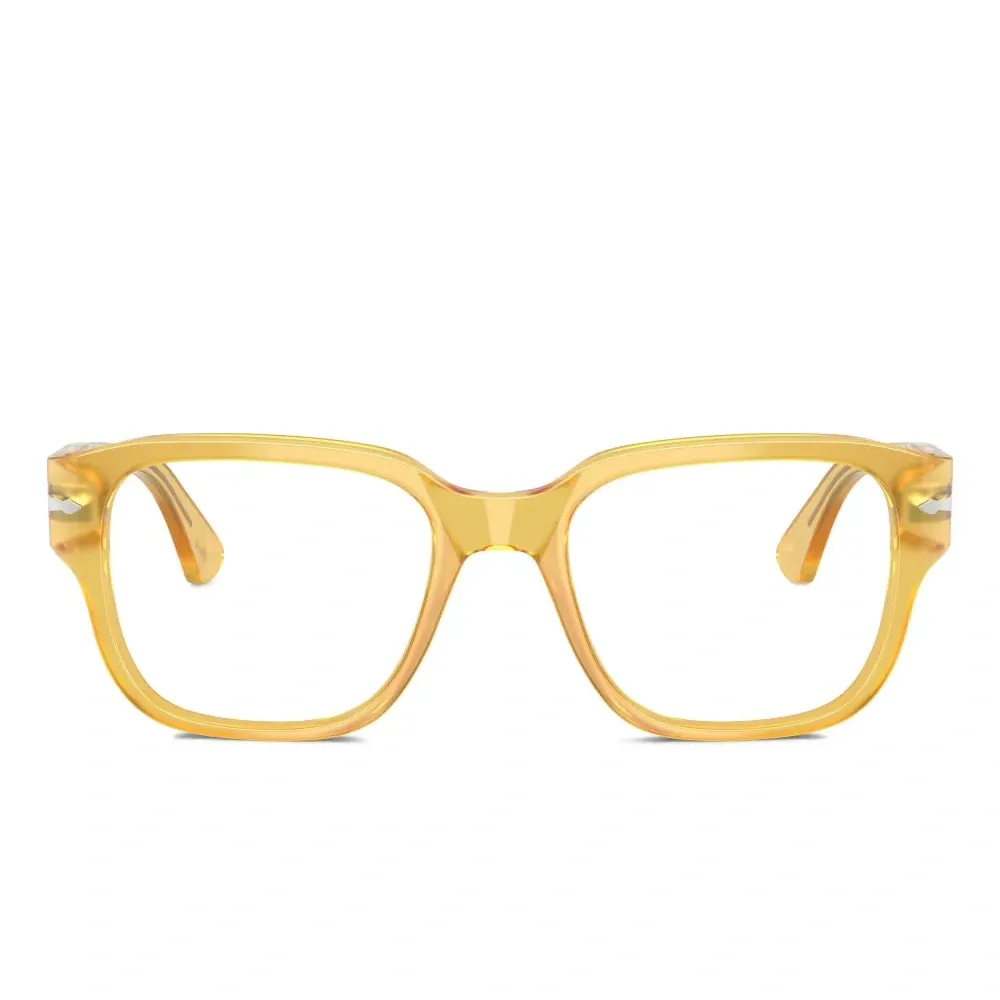 Очки в квадратной оправе