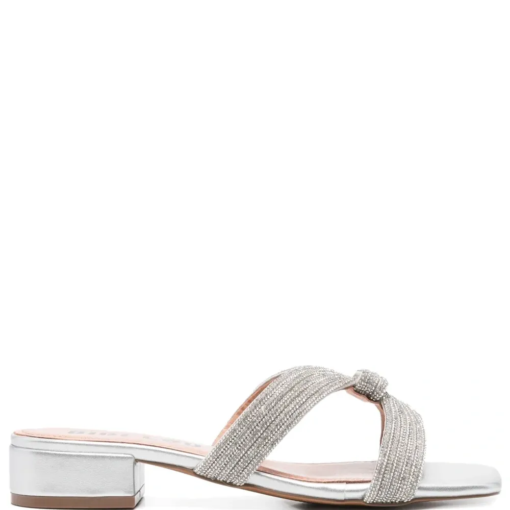 Сандалии Sloan