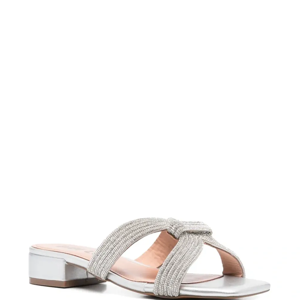 Сандалии Sloan