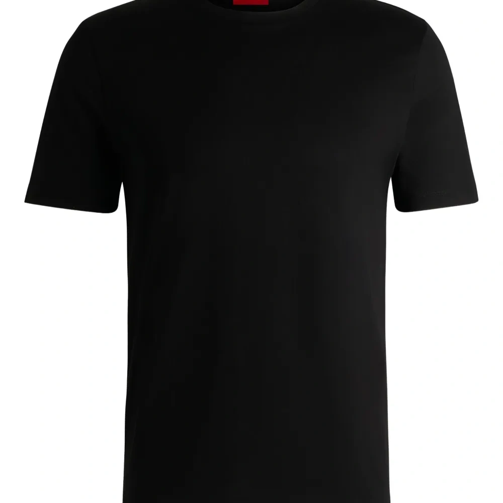 Футболка узкого кроя