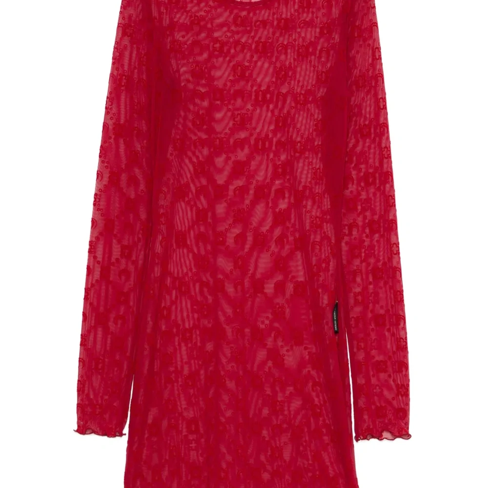 Платье мини с длинными рукавами