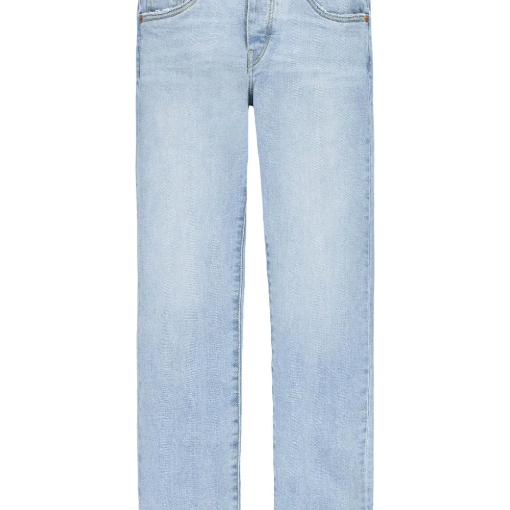 Прямые джинсы с завышенной талией