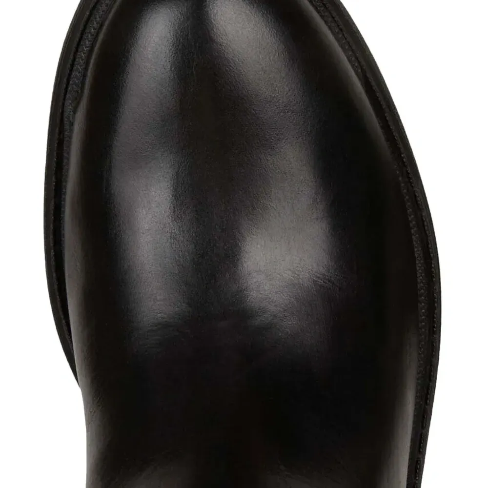 сапоги с пряжками