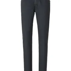 Джинсы с пятью карманами