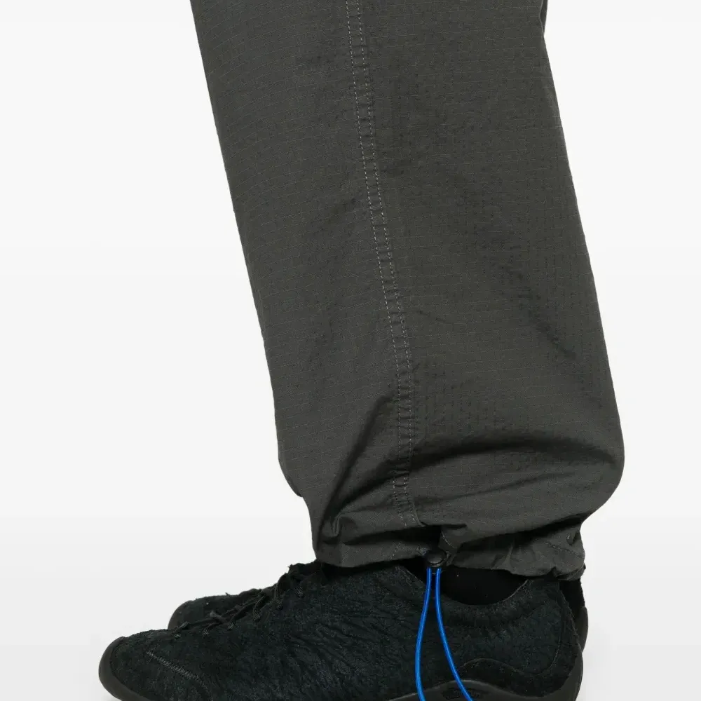 брюки из рипстопа