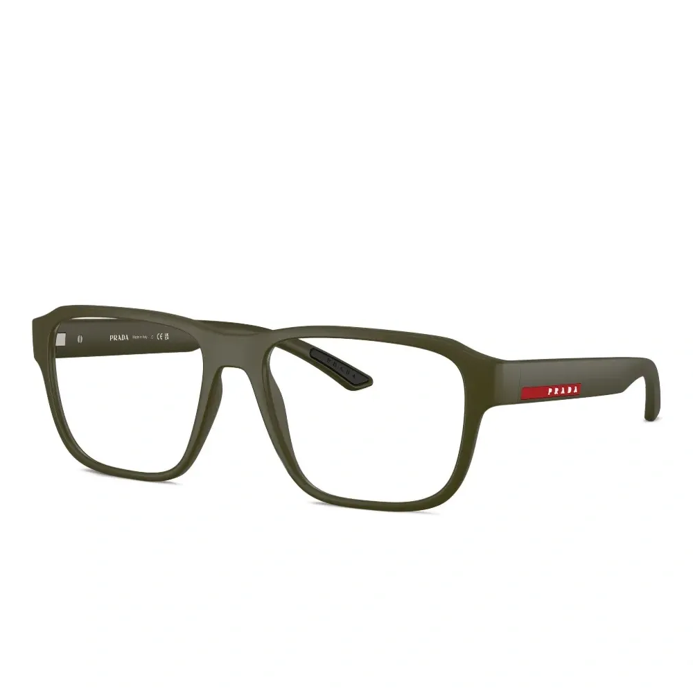 Очки в квадратной оправе