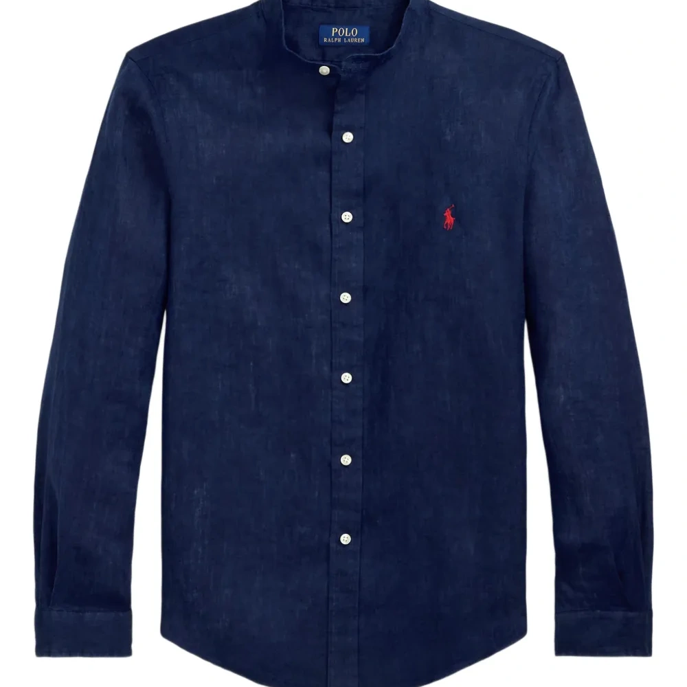 Рубашка на пуговицах