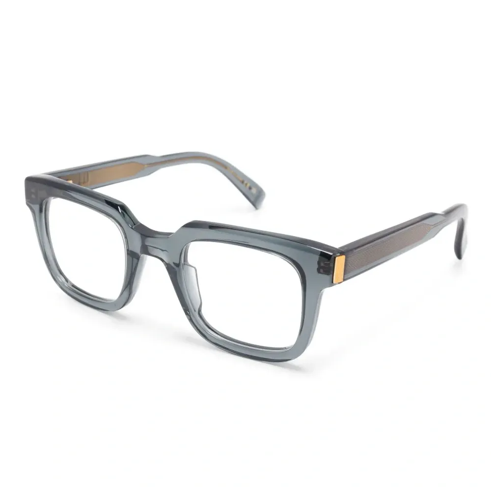 очки в квадратной оправе