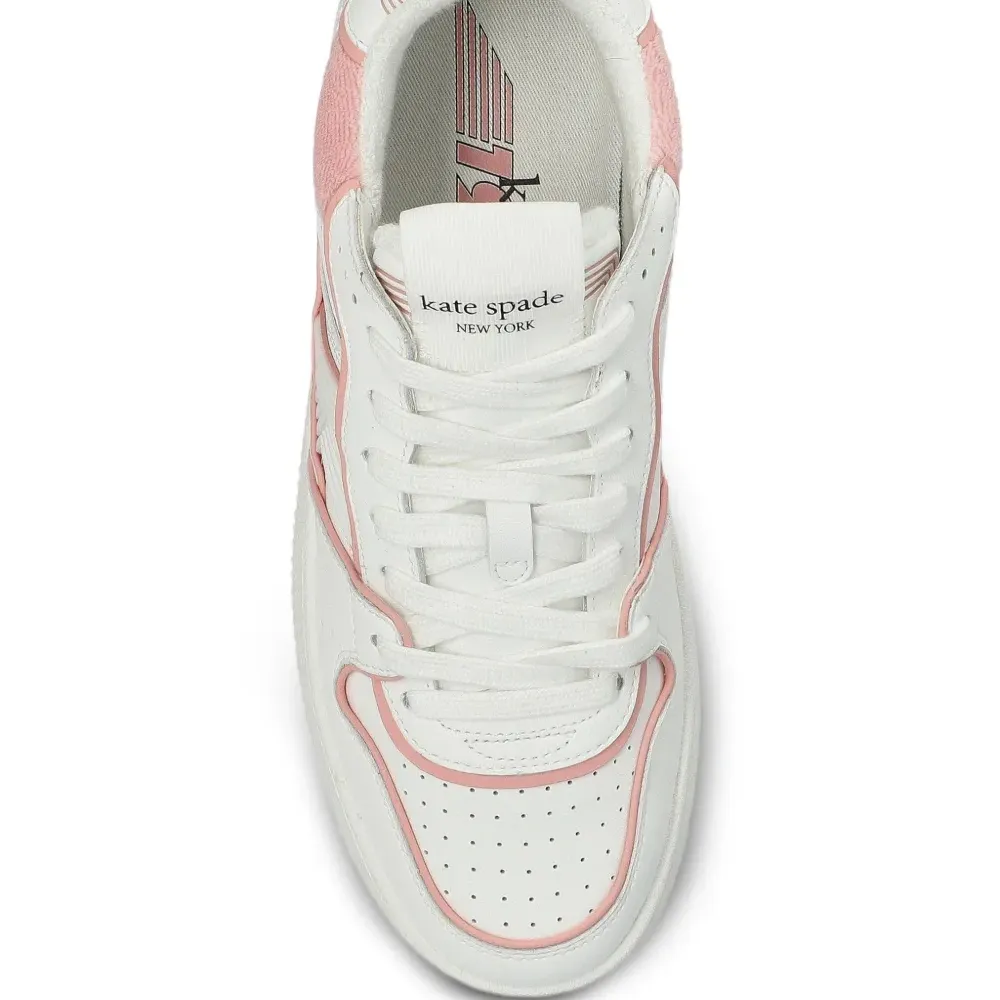 Кожаные кроссовки