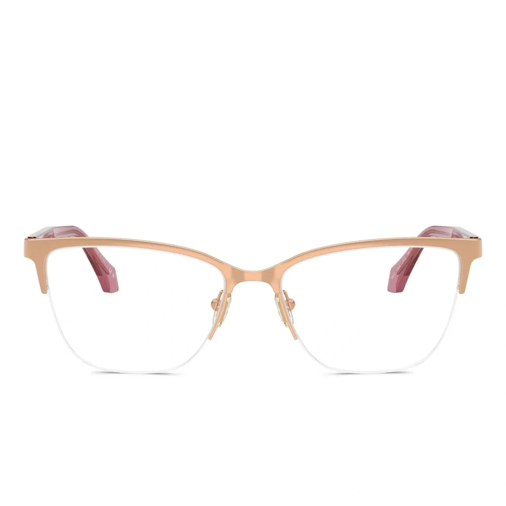 Очки в квадратной оправе