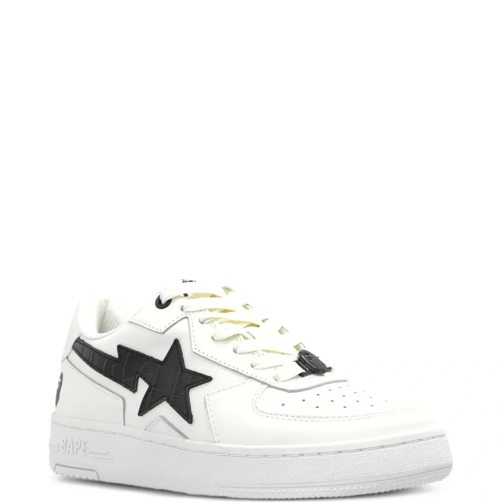 Кожаные кроссовки