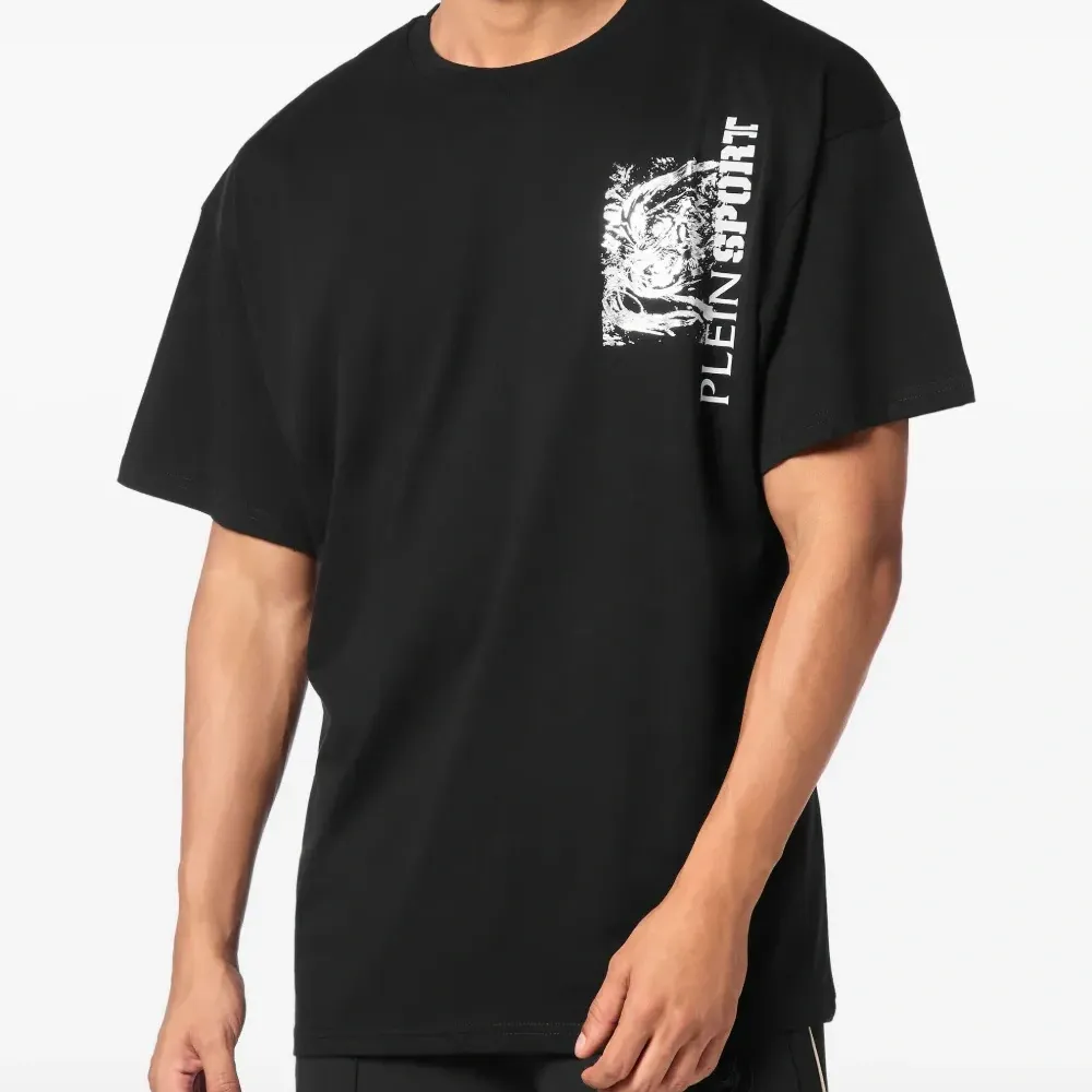 Футболка с принтом