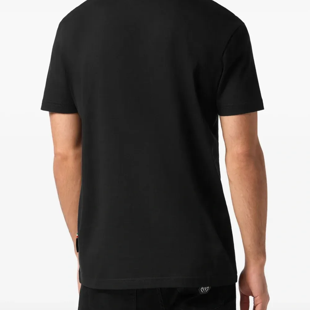 футболка с графичным принтом