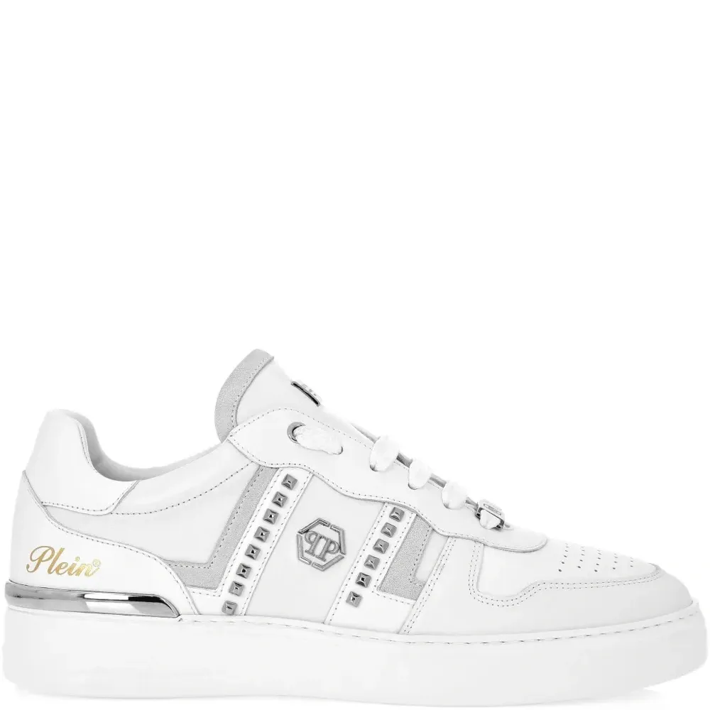 кеды с заклепками