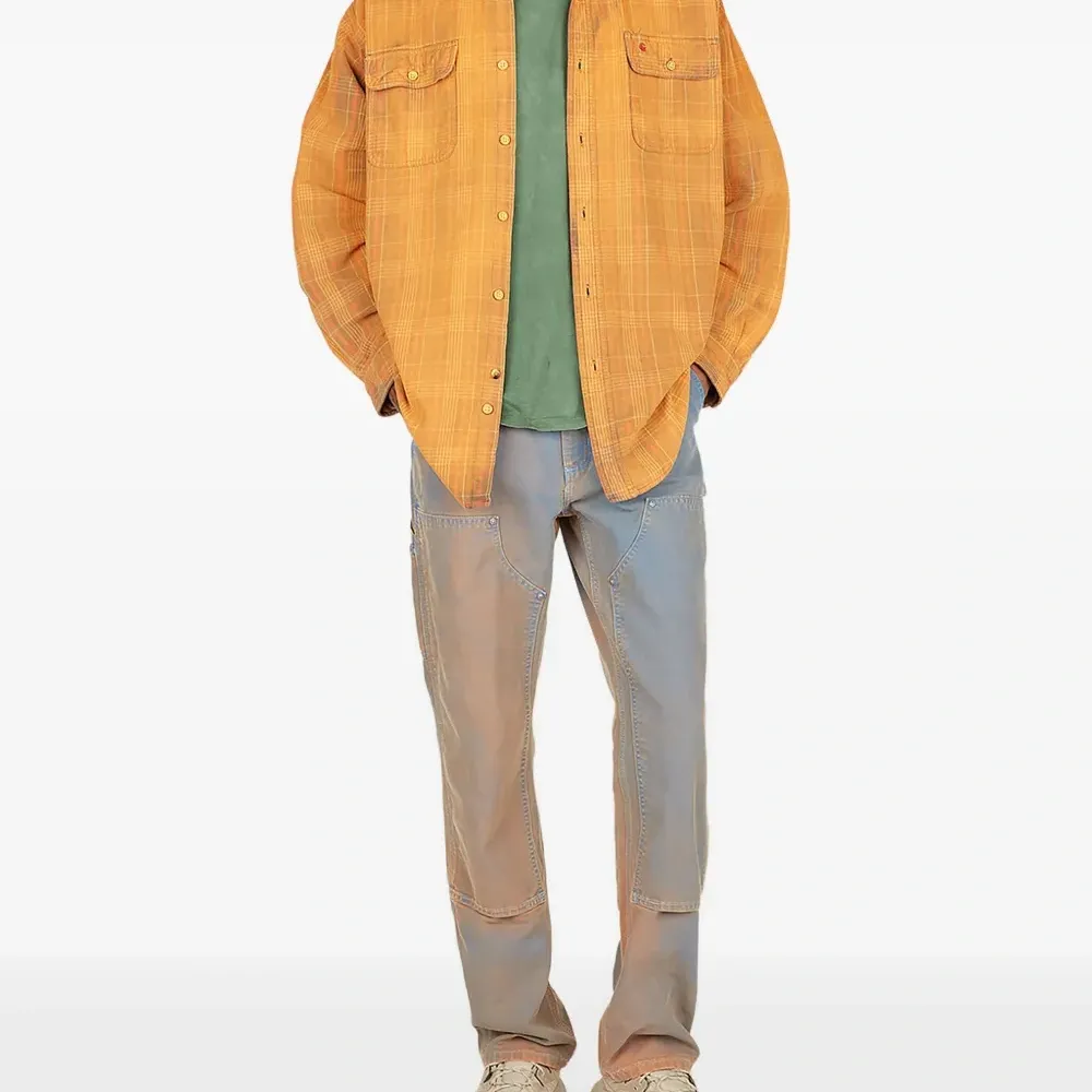 футболка с круглым вырезом