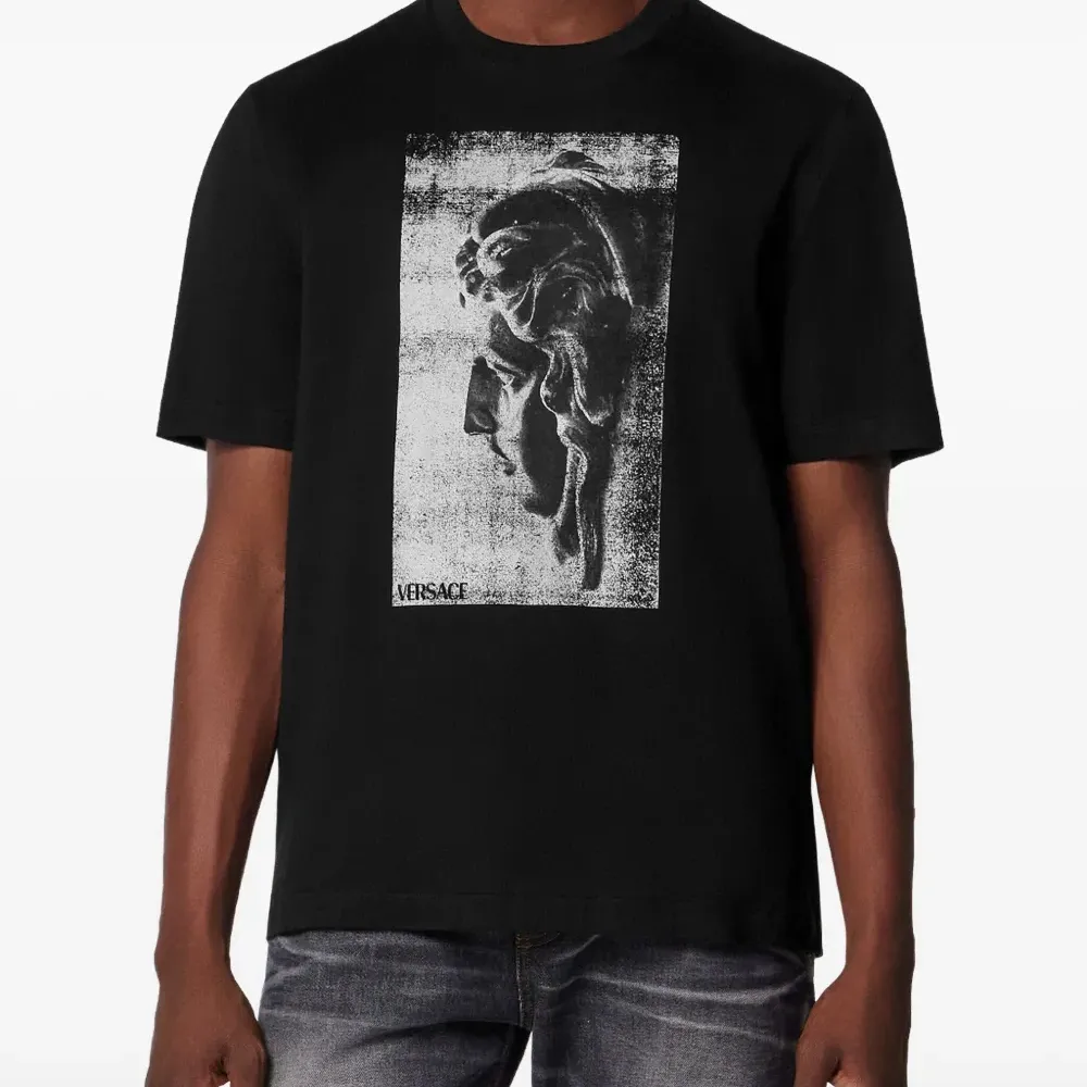 футболка с графичным принтом