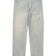 Джинсы с эффектом потертости