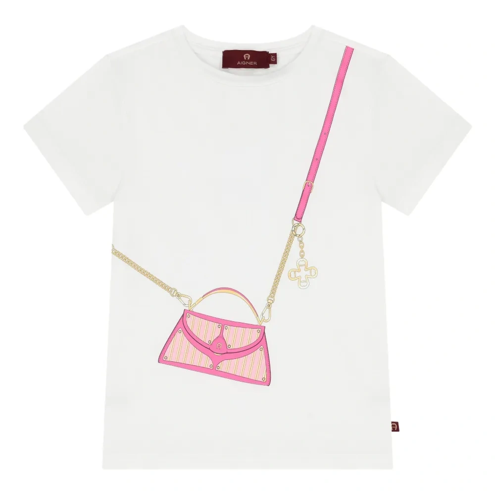 Футболка с логотипом