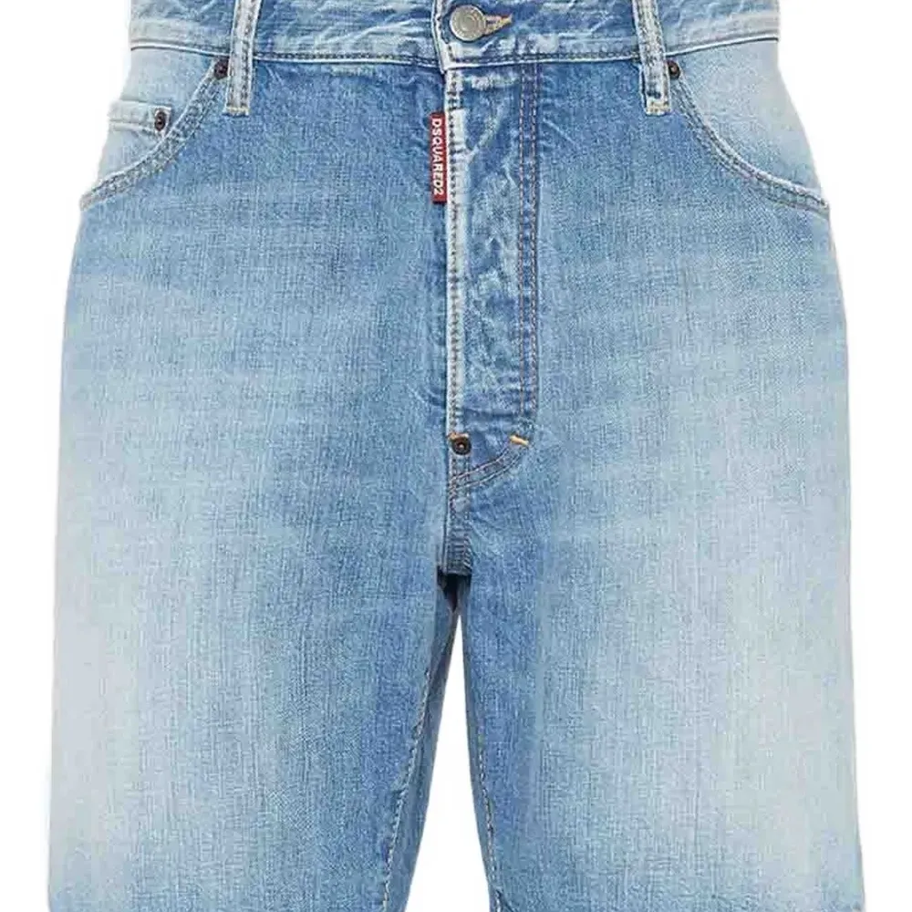 Джинсовые шорты