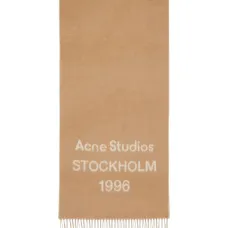 Шарф с бахромой