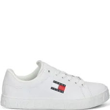 Кроссовки с логотипом