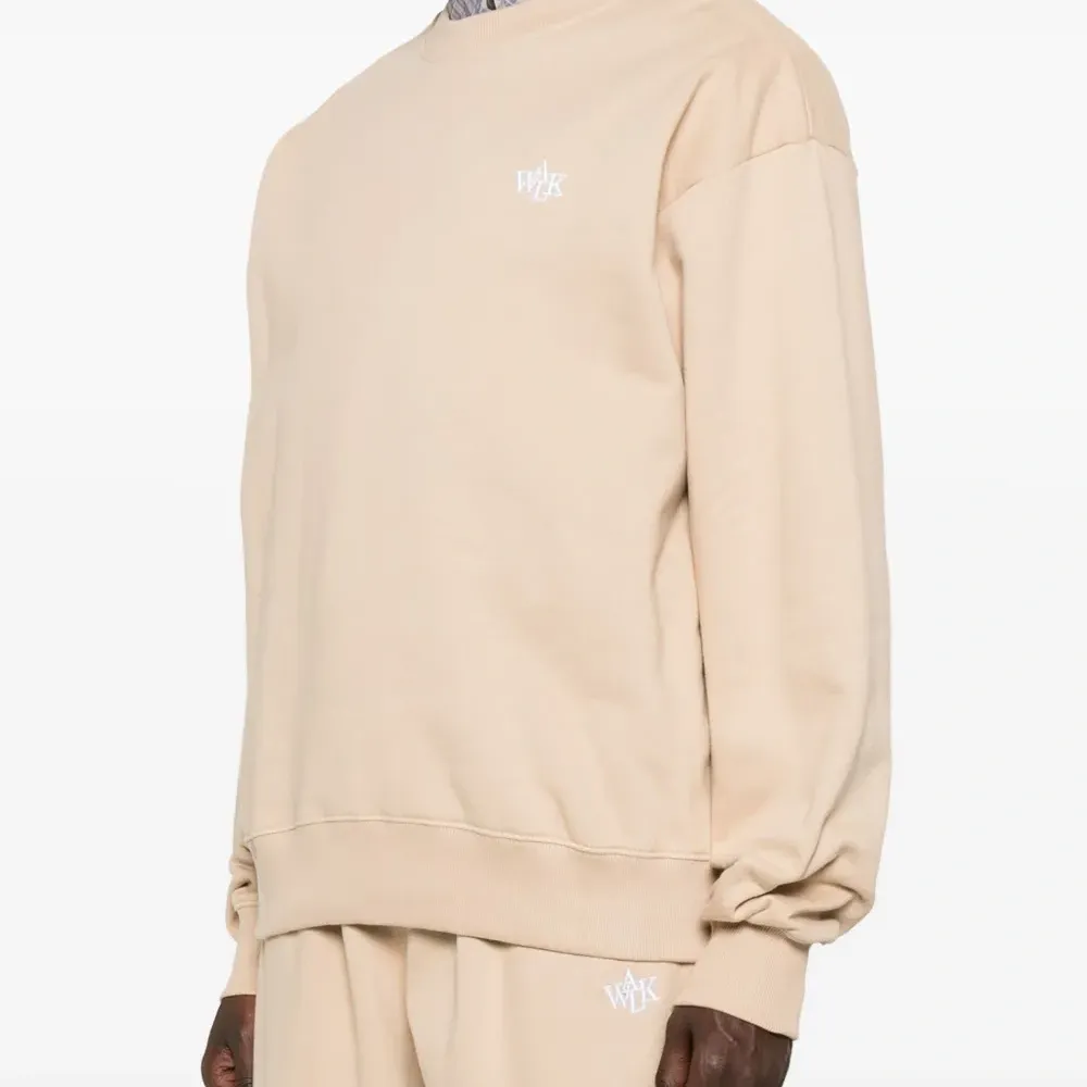 толстовка с круглым вырезом