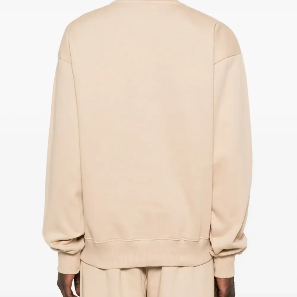 толстовка с круглым вырезом