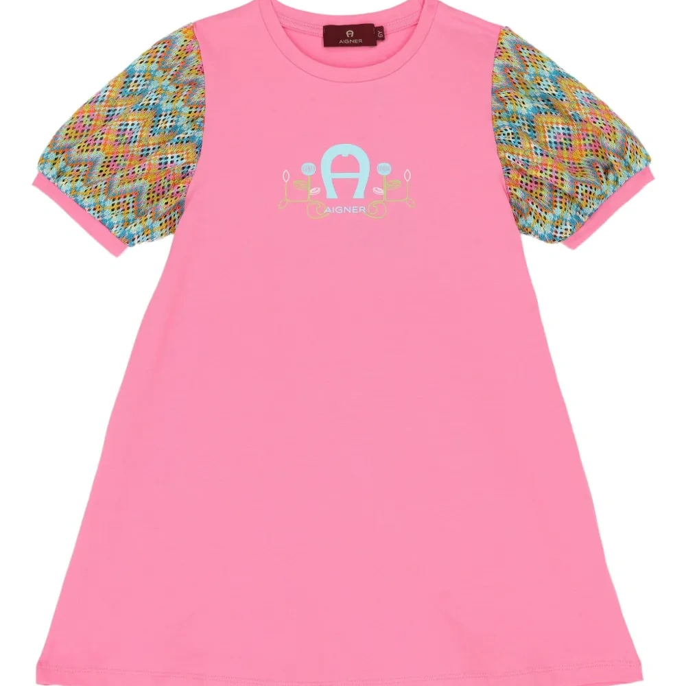 Платье-футболка с графичным принтом