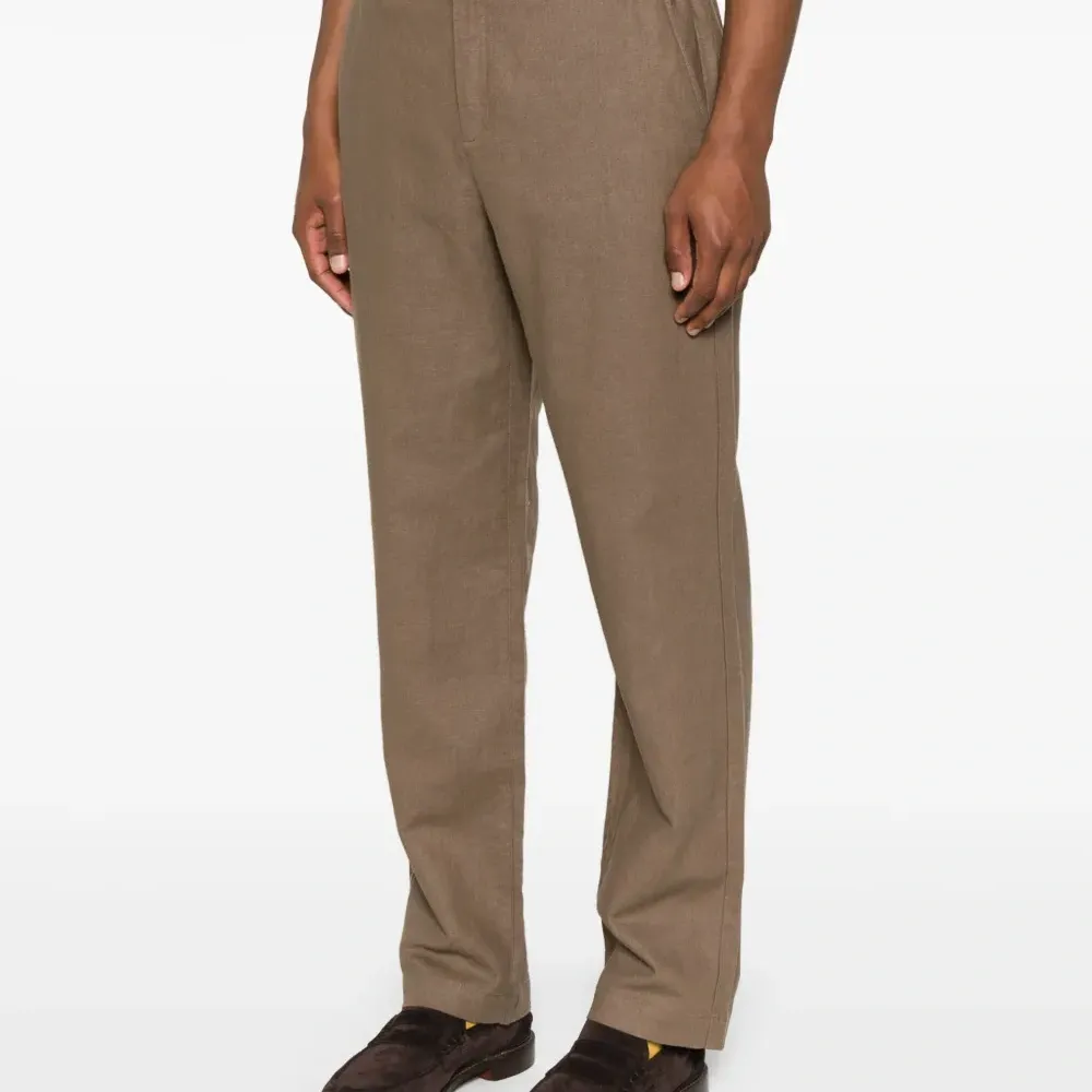 Брюки с застежкой на пуговицах