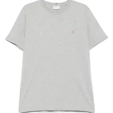 Футболка с вышитым логотипом