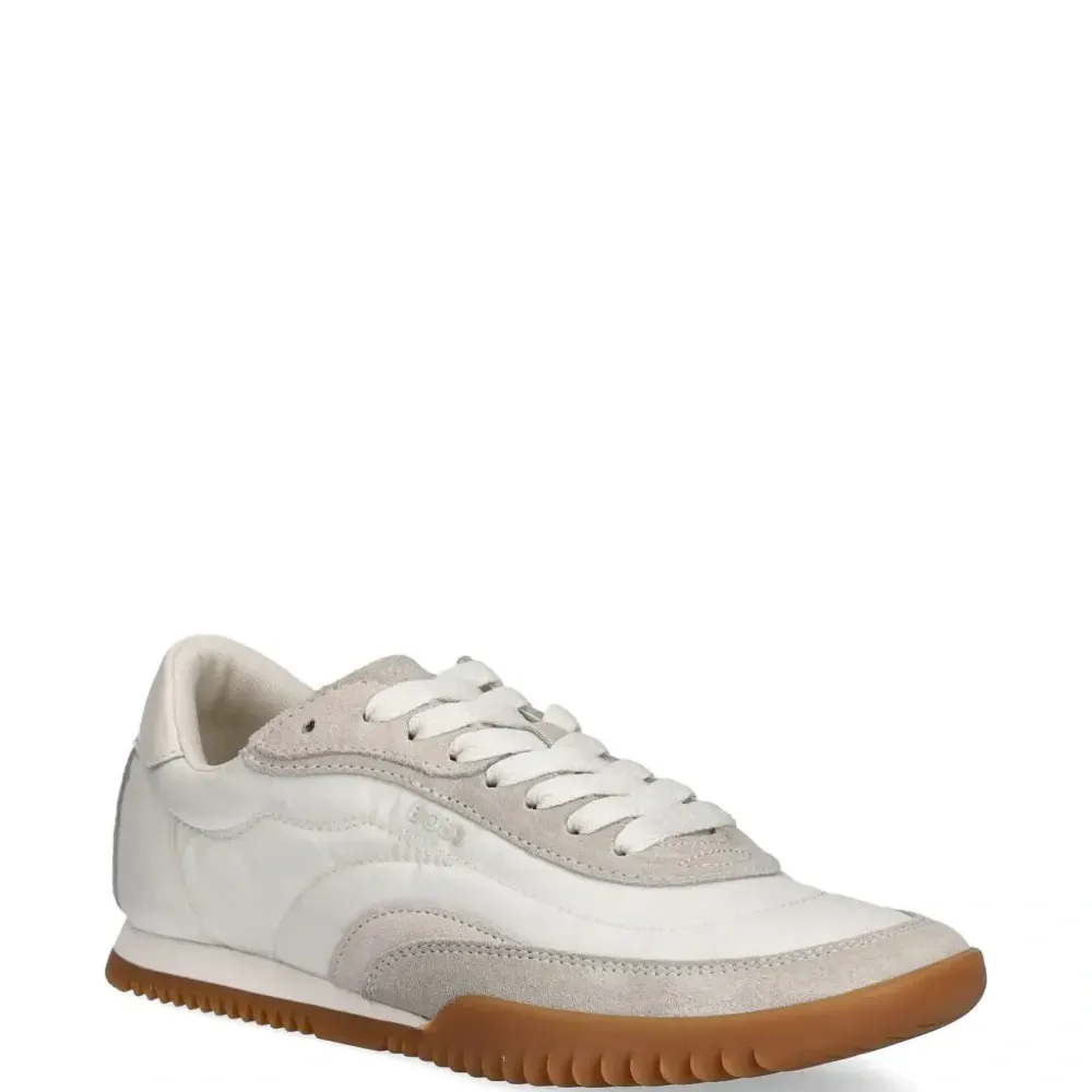 Кроссовки со вставками