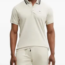 Рубашка поло с полосками на воротнике