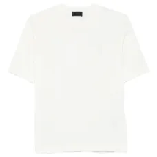 футболка с нашивкой-логотипом