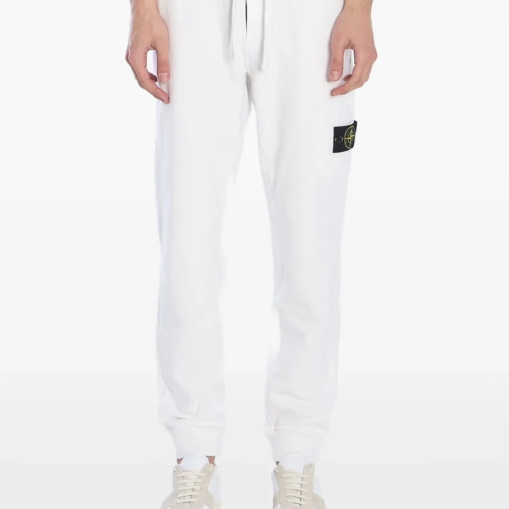 Спортивные брюки