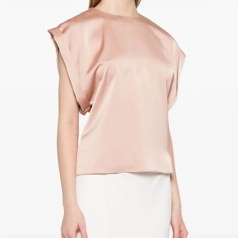 Атласная блузка Атласная блузка