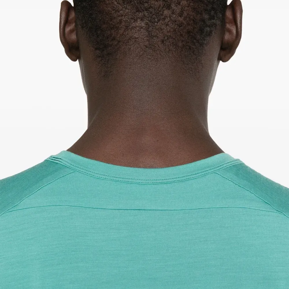 Футболка Frame