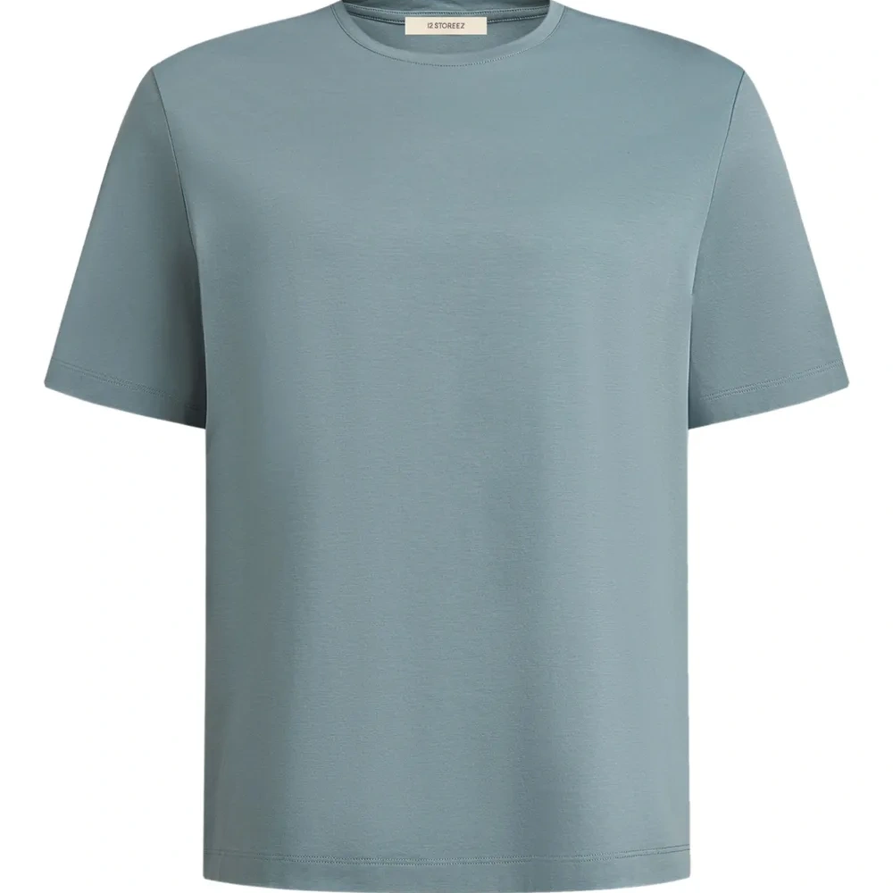 футболка с круглым вырезом