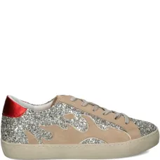 Декорированные кроссовки