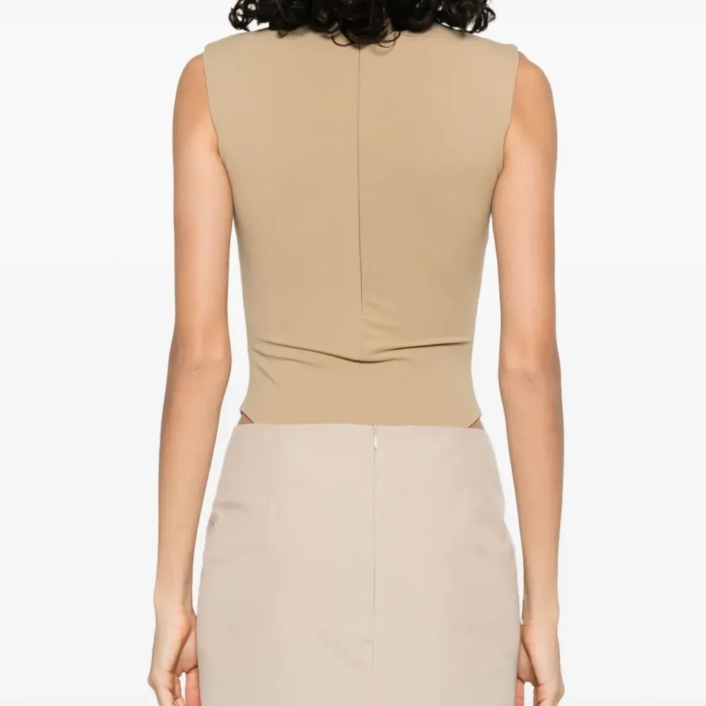 Боди без рукавов