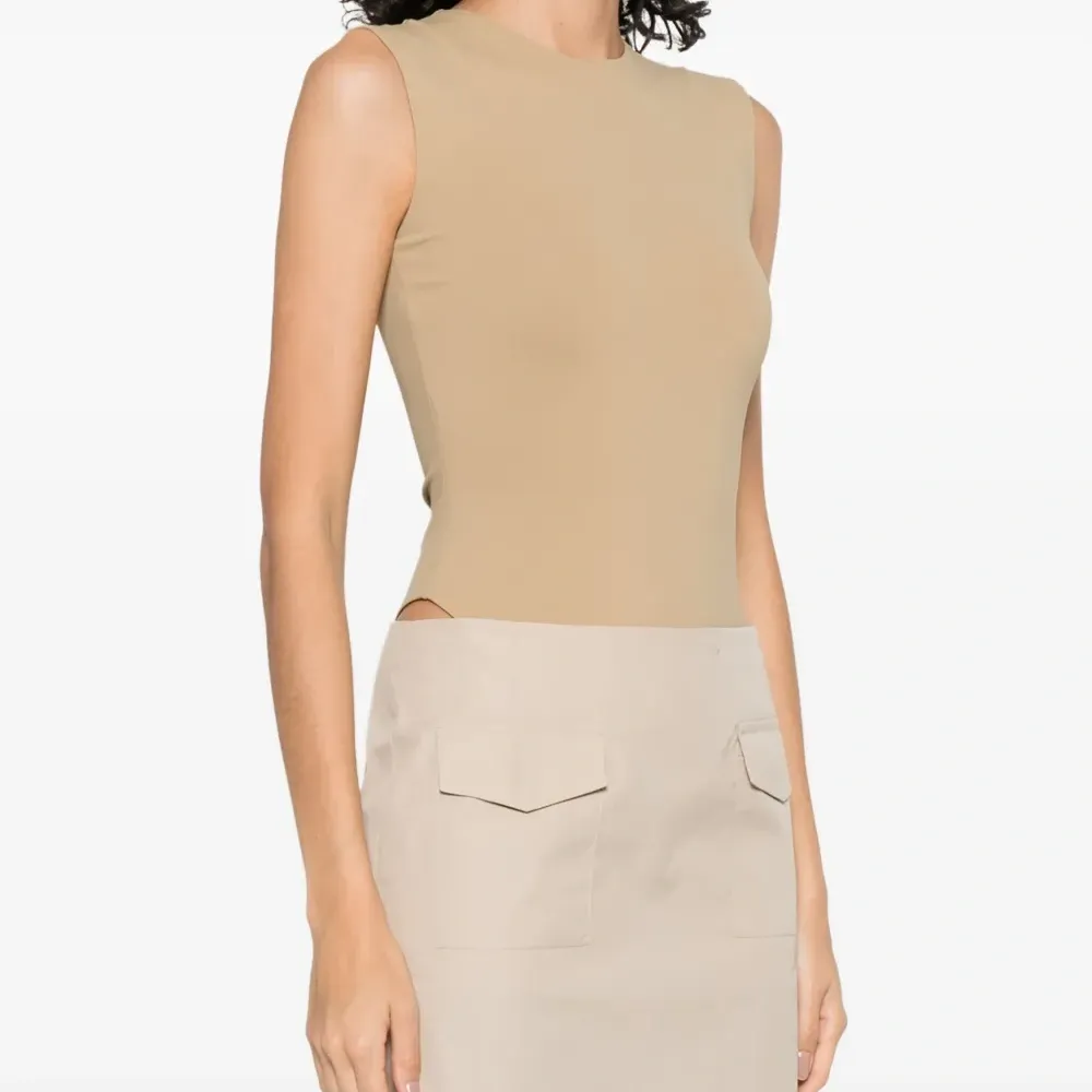 Боди без рукавов