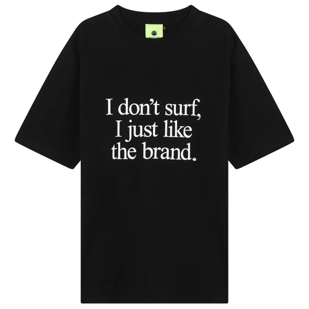 Футболка с графичным принтом Футболка с графичным принтом