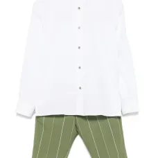 комплект из футболки и полосатых шортов комплект из футболки и полосатых шортов