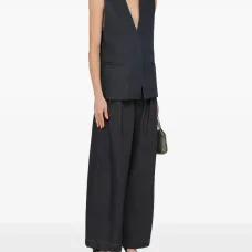 Джинсовый жилет