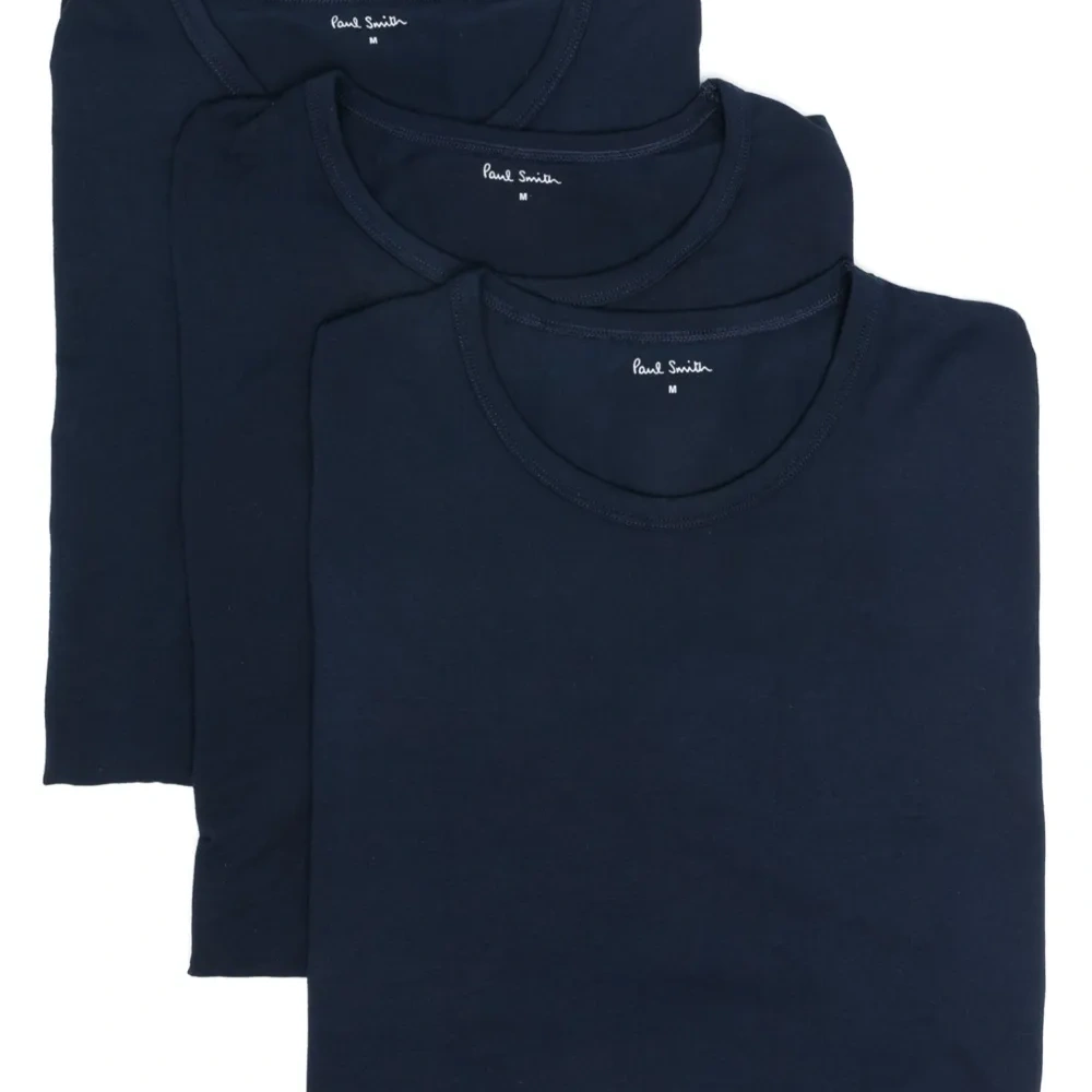 Комплект из трех футболок