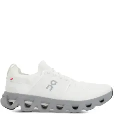 кроссовки с логотипом