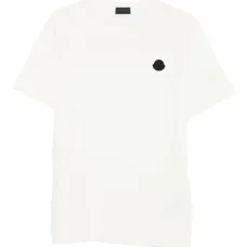 Футболка с нашивкой-логотипом