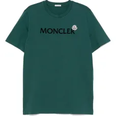 футболка с логотипом