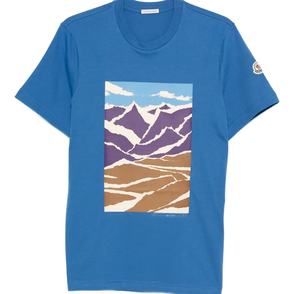 Футболка с графичным принтом